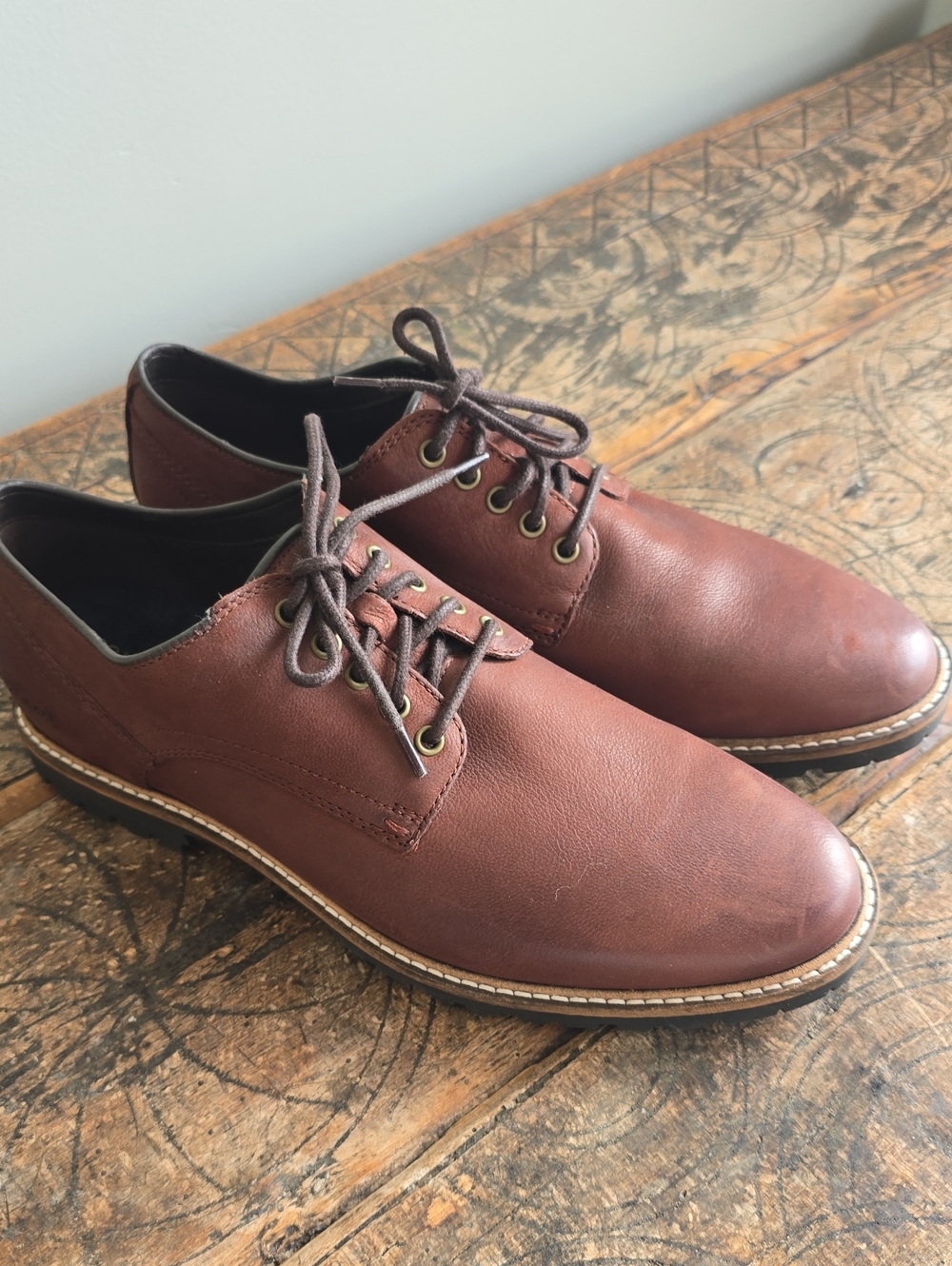 Cole Haan Men's Chestnut Brown Leather Derbys